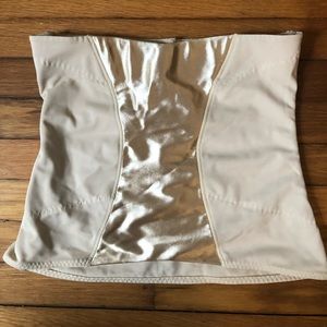 Midsection slimming shape wear